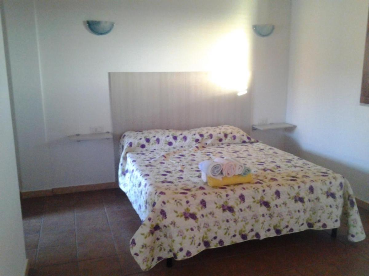 Agriturismo Su Nuratolu Βίλα Sagama Δωμάτιο φωτογραφία